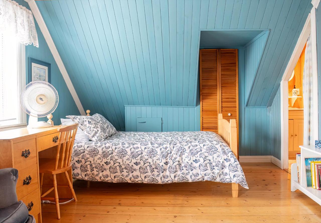 Bed & Cafe Petit Papillon Bed & Breakfast Grandes-Bergeronnes Luaran gambar