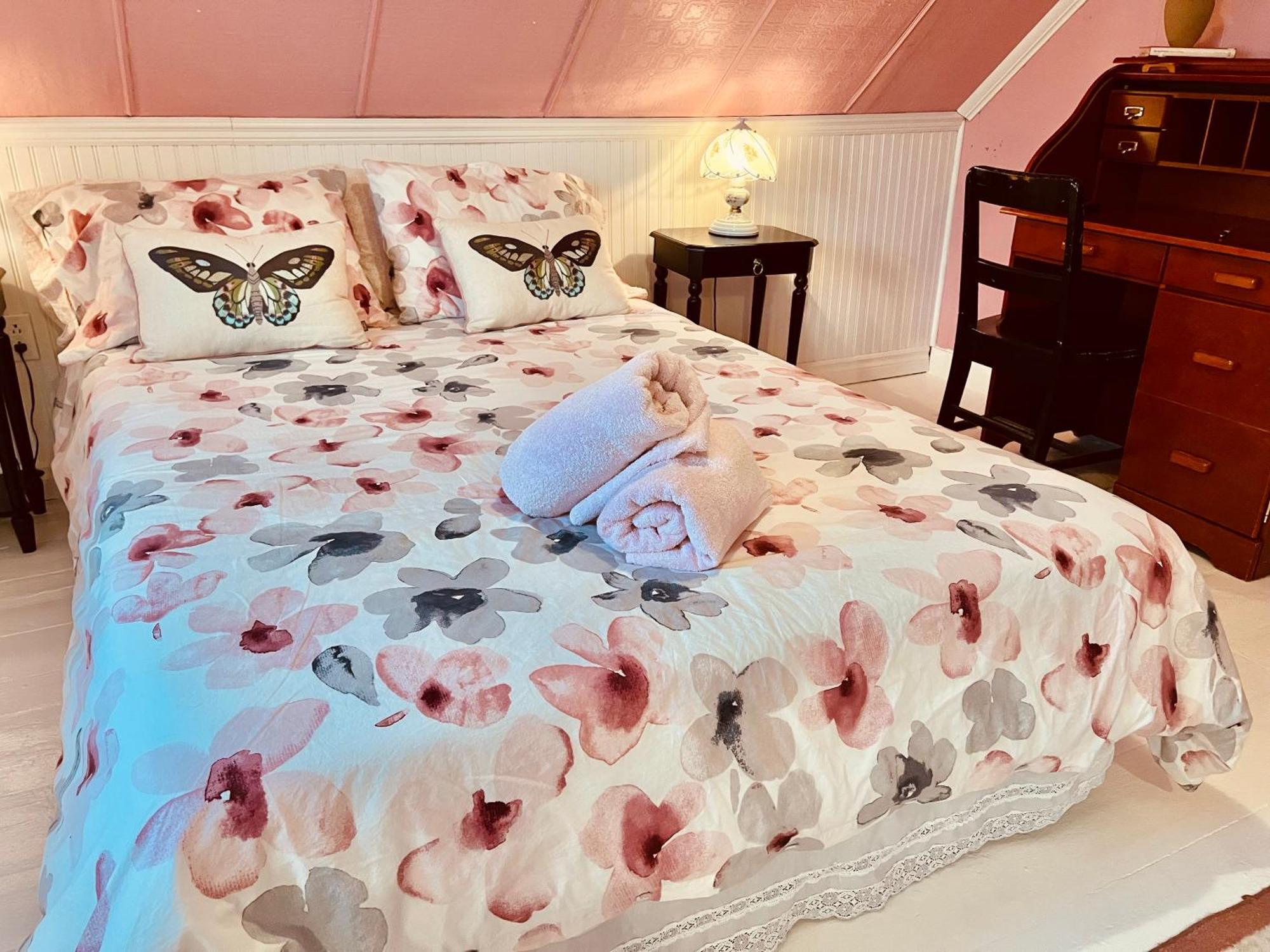 Bed & Cafe Petit Papillon Bed & Breakfast Grandes-Bergeronnes Luaran gambar